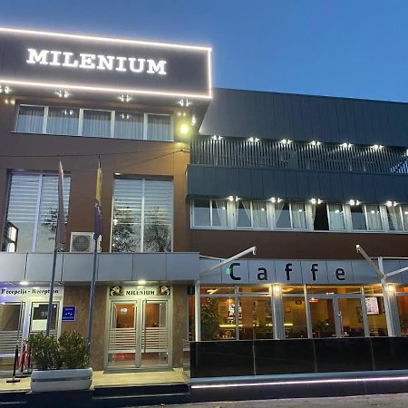 Hotel New Milenium Lukavac Exteriér fotografie