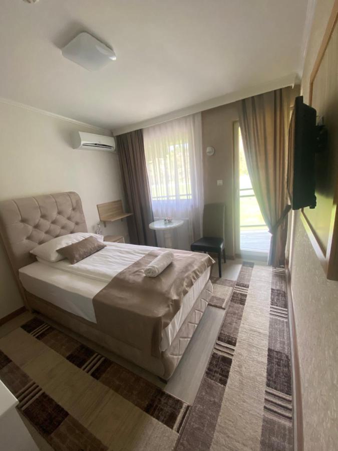 Hotel New Milenium Lukavac Exteriér fotografie